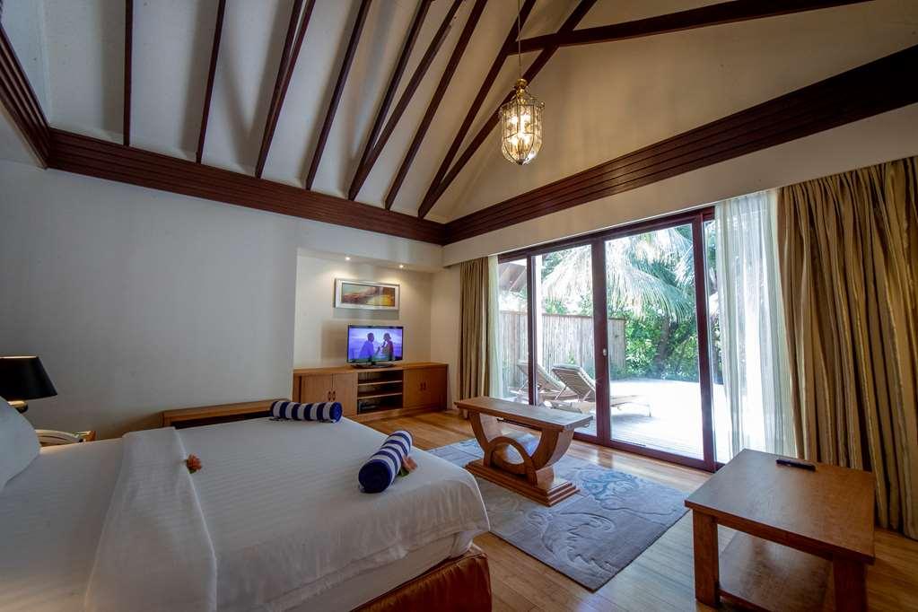 Furaveri Island Resort And Spa Muravandhoo الغرفة الصورة